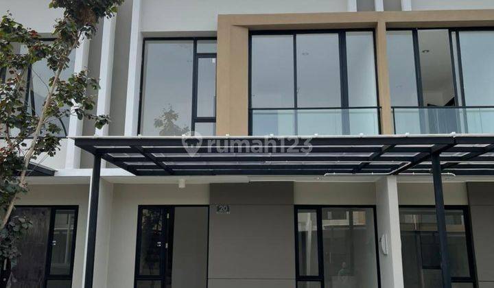 Disewakan Rumah 2 Lantai Millenial Cluster California, Kosongan 1