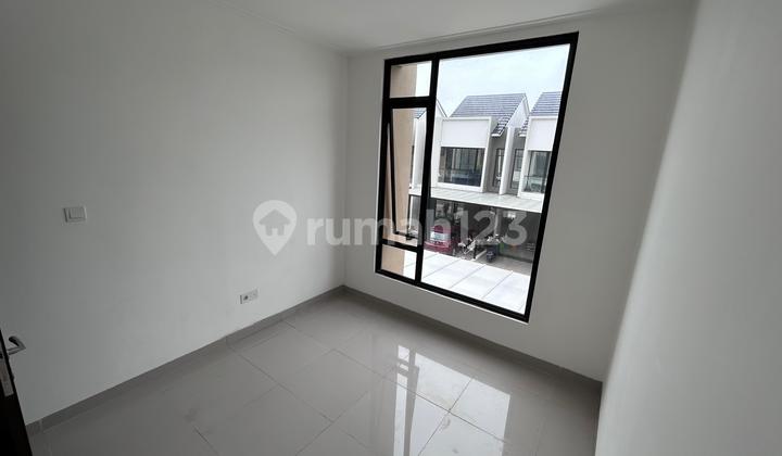 For Rent Pik Milenial 6X10 For Rent Pik Milenial 6X10