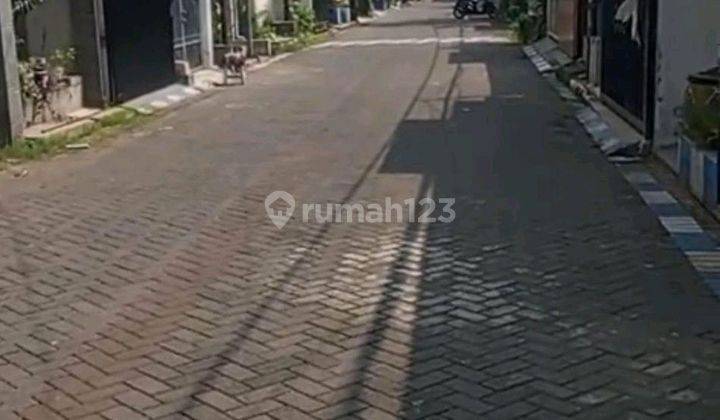 foto lainnya dijual rumah 2 lantai kondisi