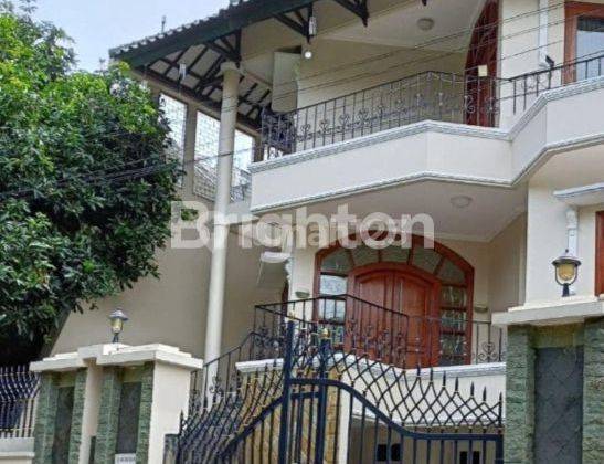 Di  Disewa  Rumah Mewah Pondok Indah Jakarta  Selatan ( Private Pool)  1