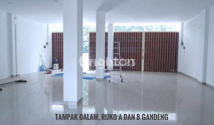 DI  RUKO GANDENG 5 TANGERANG PARKIRAN LUAS 1