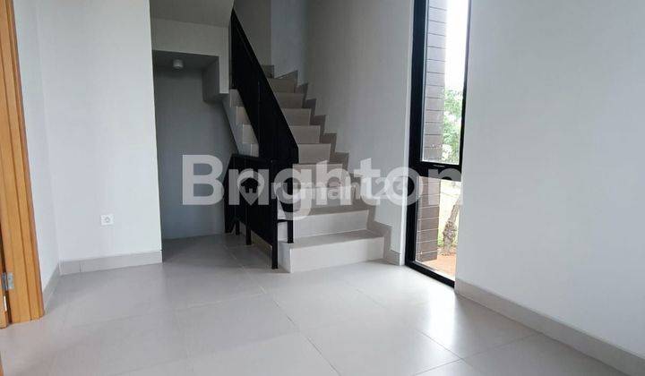 HOT LISTING  DI  RUMAH BOTANY HILLS FATMAWATI JAKARTA SELATAN 2