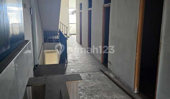 Commercial Shop Rental in South Jakarta, Iskandar Muda, Kebayoran Lama, Suitable for Business, Office, Clinic, etc. 2