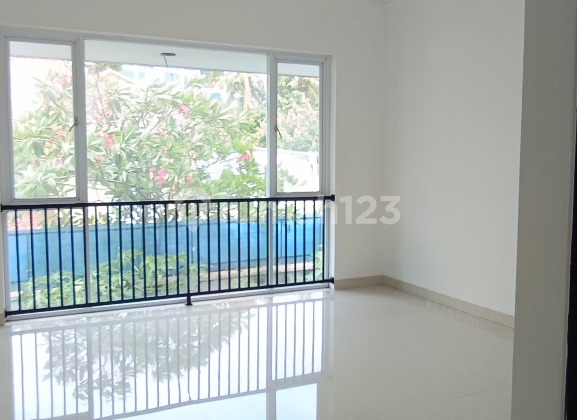 Jual Rumah Bagus ( Minimalis & Modern ) Private Pool Bangka Kemang Jakarta Selatan  2