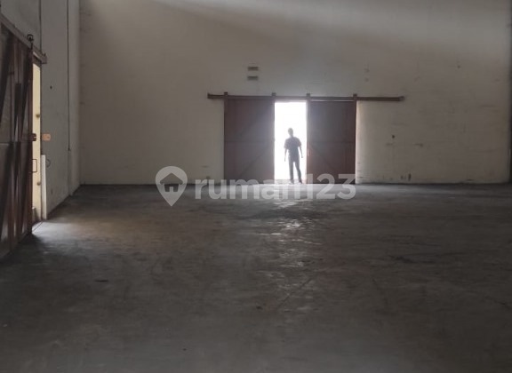 Sewa Gudang Bagus Multiguna Alam Sutra Tangerang Selatan