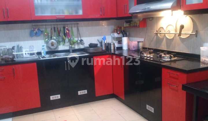 Jual Rumah Siap Huni Bsd & Semi Furnished ( Dkt Pasmod Dan Krl Rawa Buntu )