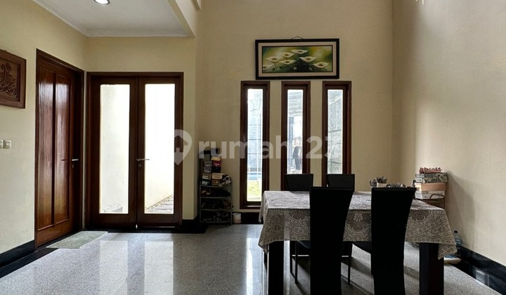 Jual Rumah Antasari ( Hook ) Strategis Jakarta Selatan Jual Rumah Antasari ( Hook ) Strategis Jakarta Selatan