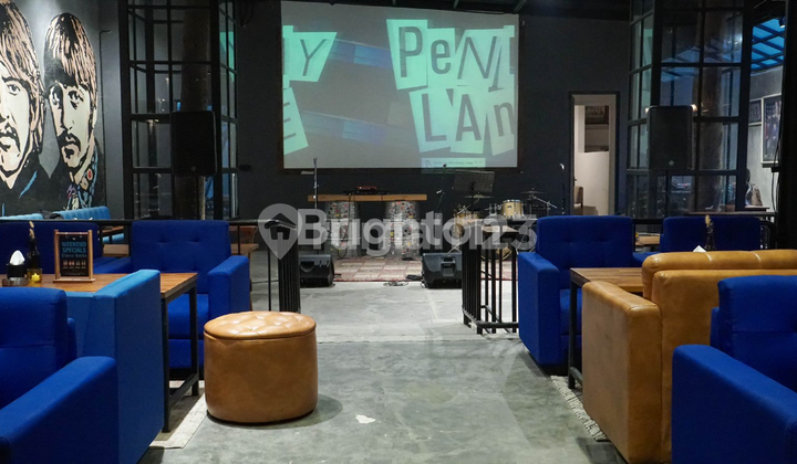 Ruang Usaha Komersil Di Wahid Hasyim Menteng 2
