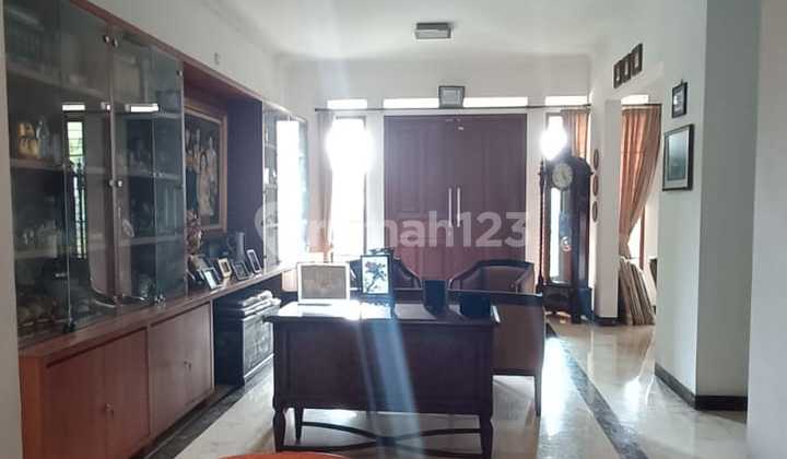 For Sale Ready-to-Occupy House in North Cipete, Kebayoran Baru, South Jakarta 2