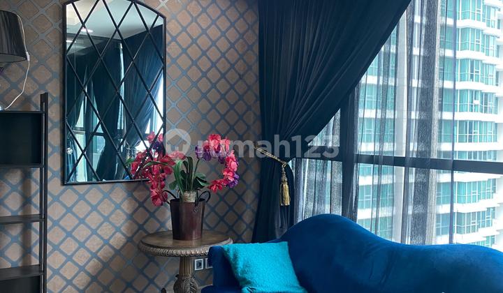 Sewa Apartement Mewah Kemang Village ( Blomington ) Private Lift