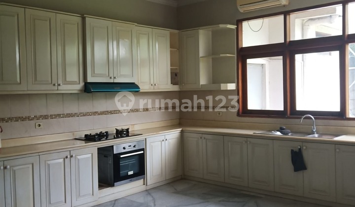 Jual Rumah Besar Cilandak Barat ( Pool ) Jakarta Selatan