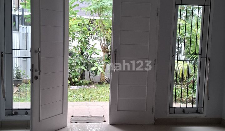 Sewa Rumah Lebak Bulus Siap Huni Dekat MRT Jakarta Selatan( Full Furnished ) Sewa Rumah Lebak Bulus Siap Huni Dekat MRT Jakarta Selatan( Full Furnished )
