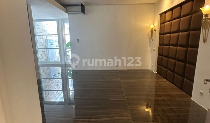 Sewa Rumah Pondok Indah Area Prime ( Pool ) Jakarta Selatan