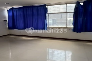 Fatmawati Raya Shop House for Rent (3 Floors & Strategic) South Jakarta