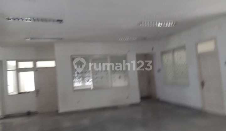 Sewa Rumah Wijaya Jakarta Selatan Cocok Utk Cafe & Kantor Parkir Luas 2