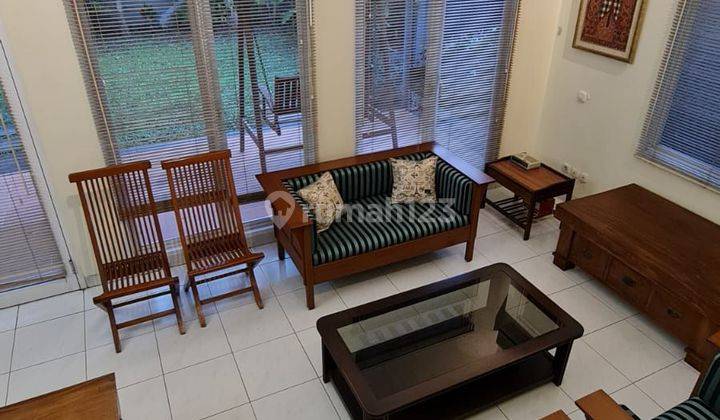 RUMAH FULL FURNISHED AMERICAN VLASSIC STYLE KONDISI TERAWAT SIAP HUNI 2