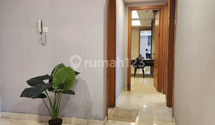 For Sale Sudirman Mansion 3Bedroom And 2Bathroom Size 145M2