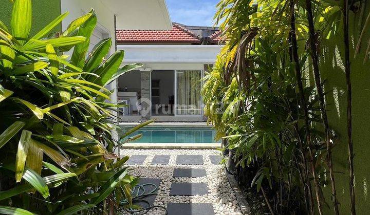 Villa Minimalis Modern di Dewi Sri Kuta, Tempat Nyaman Dan Tenang 1