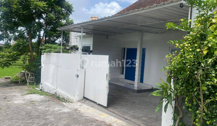 Semi Villa House For Rent In Kerobokan 1