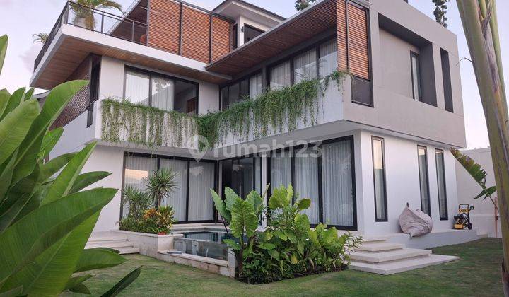 For Sale Luxury 3 Floor Villa In Pecatu Residential Area 1