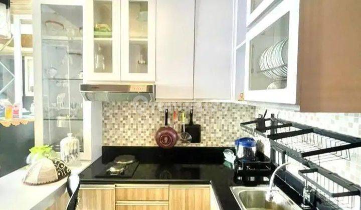 Disewakan Apartemen Linden Full Furnish Mewah 
Tengah Kota Surabaya 
 2