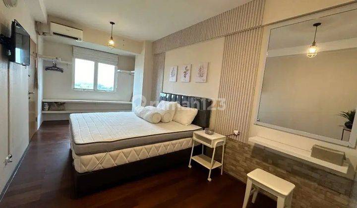 2 BR Jadi 1 BR Apartemen Puncak Bukit Golf 2