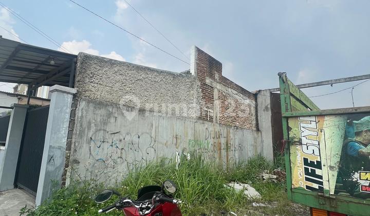 Land / Plot in CCK for Vehicle Pool/Warehouse in Margaasih Area.