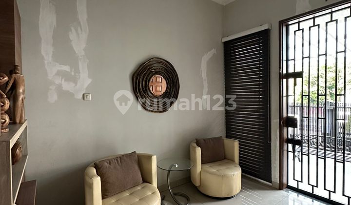 Disewakan Rumah Furnished 2 lantai di Batununggal Jelita Disewakan Rumah Furnished 2 lantai di Batununggal Jelita