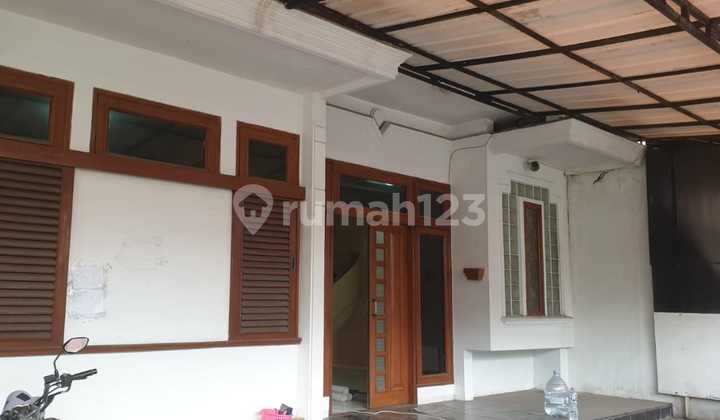 Disewakan Rumah 2 Lantai Siap Huni Sayap Muara Bandung