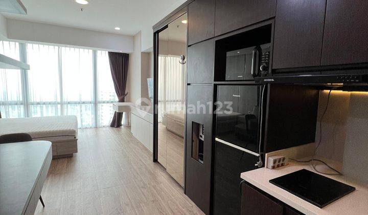 Apartemen U residence 3 studio siap huni view uph 2