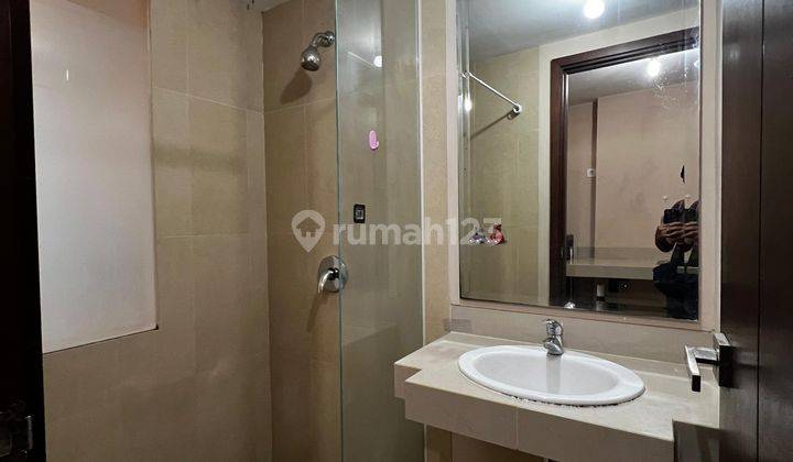 Apartemen U Residence Studio Tower 2 Golf Semi Furnished Bagus 2