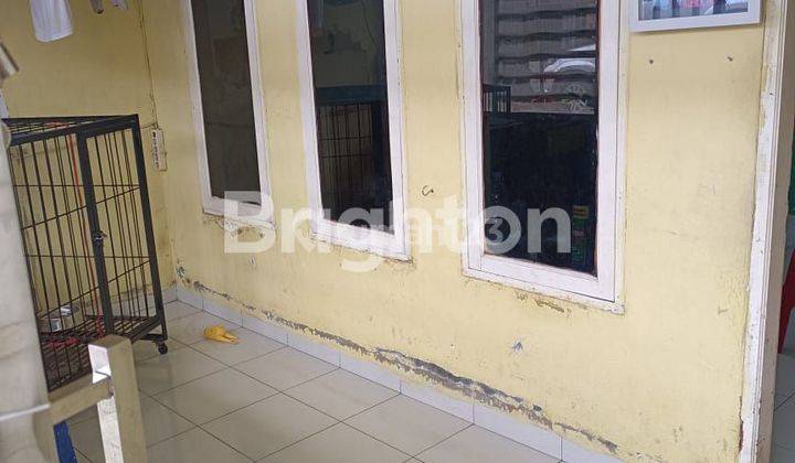 Rumah Petak dalam Komplek Pasar IV Indah 1