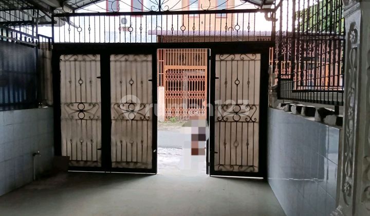 Well-Maintained House for Rent, Ready to Occupy