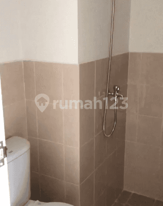 Hot Apartement 2br Pemandangan Golf View di Depok 2