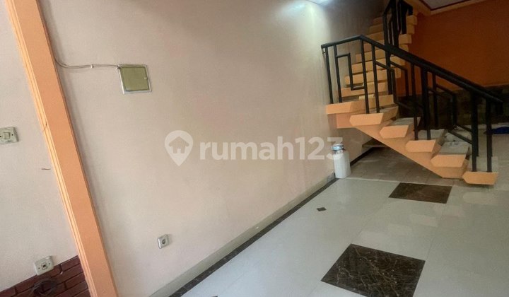 Selling Palem Indah House, Pondok Kelapa 2