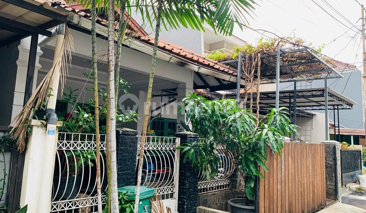 For Sale: Nice House in Billymoon Pondok Kelapa