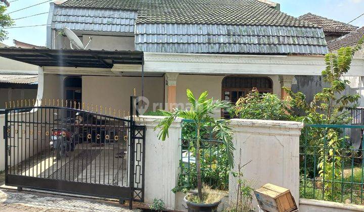 Rumah Nyaman di Jl Duren Sawit  Akses Jalan Luas 1