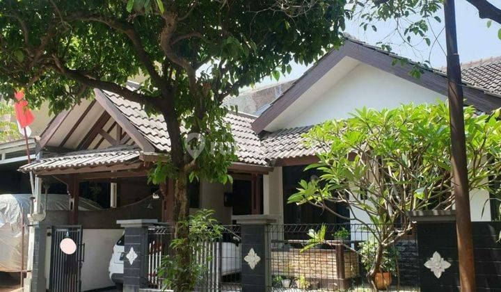 Jual Rumah Nyaman di Kemang Pratama Bekasi 1