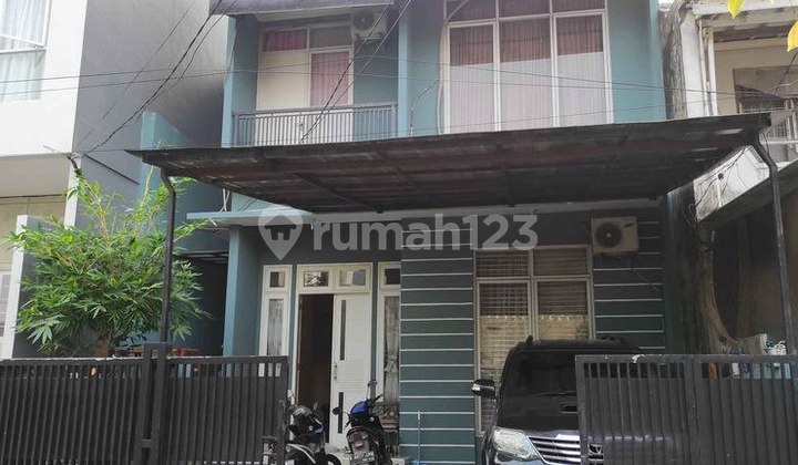 Sell Comfortable House in Pondok Kelapa, East Jakarta Flood-Free