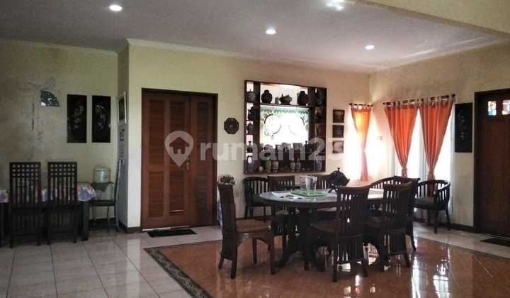 FOR SALE 2-STORY HOOK HOUSE 5BR PONDOK HIJAU 2