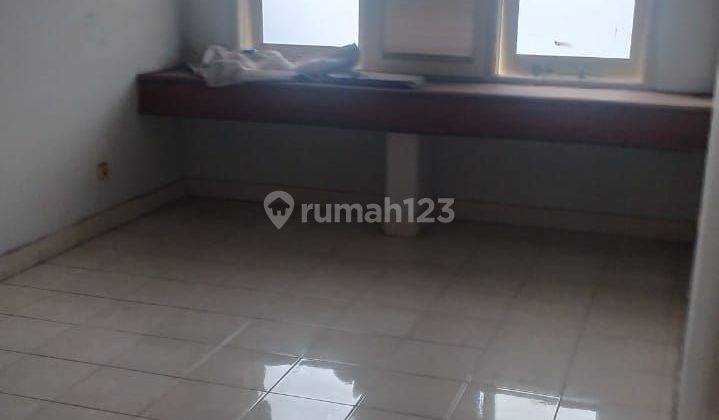 Dijual Rumah THI 2,5 Lantai 2