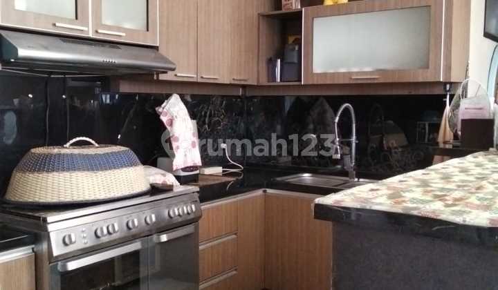 FOR SALE, READY-TO-LIVE-IN HOUSE, COMFORTABLE ENVIRONMENT, SETIABUDI REGENCY AREA