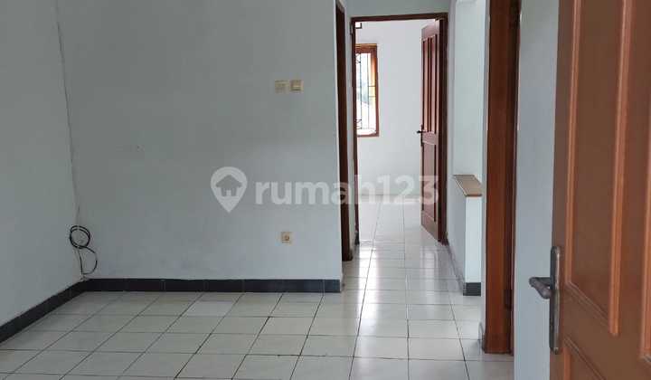 JUAL/SEWA RUMAH 2 LANTAI 3BR SETIABUDI REGENCY
