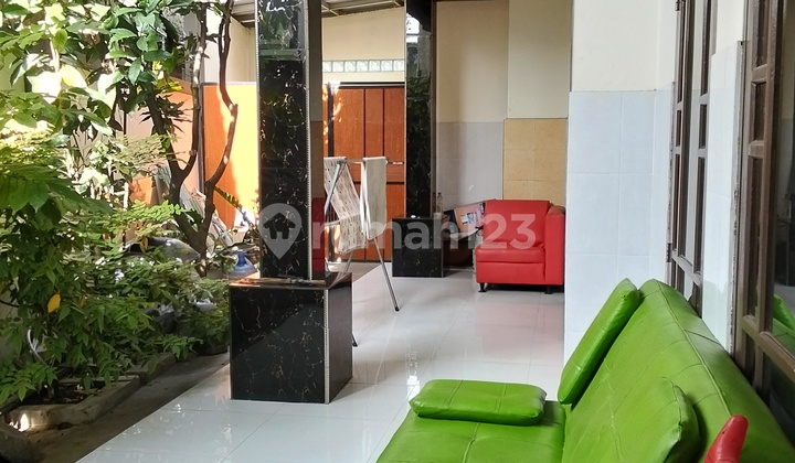 2-Story House Suitable for Business on Mainroad Kutawaringin Bandung 2