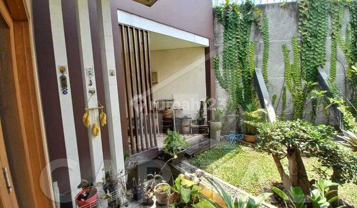 Rumah 2 Lantai 4BR Daerah Mekarwangi 1