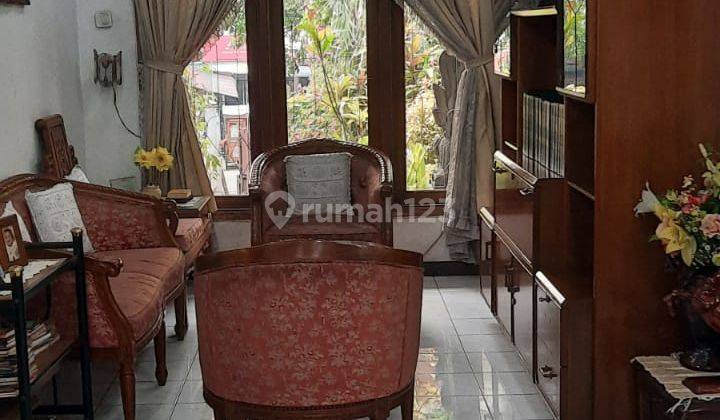 DIJUAL TANAH & BANGUNAN DAERAH SURYA SUMANTRI 1