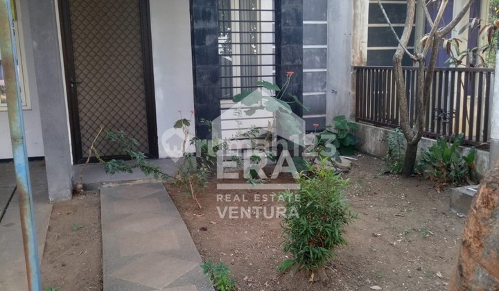 For Sale: House in Malang Anggun Sejahtera Housing Estate, Near Poltekes 2