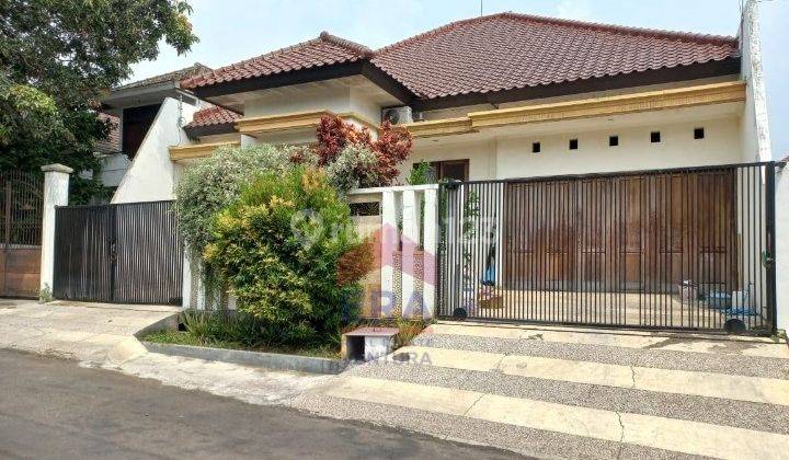 Dijual Rumah Siap Huni Di Bukit Dieng, Row Jalan Lebar 2