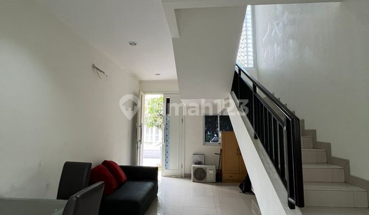 Dijual Rumah Siap Huni Semi Furnish di Cluster Amanda Summarecon Bandung