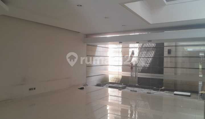 For Sale 2-Story House in a Great Location at Singgasana Pradana Sekar Wangi, Bandung City 2